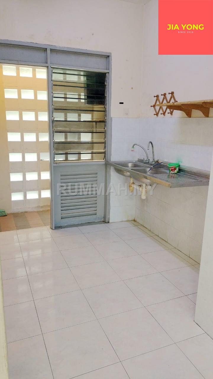 condo in Bukit Jambul, Penang — photo 2