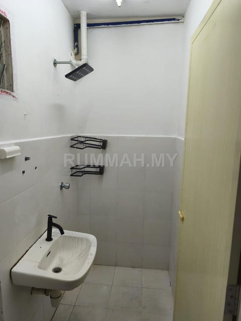 condo in Bukit Mertajam, Penang — photo 5