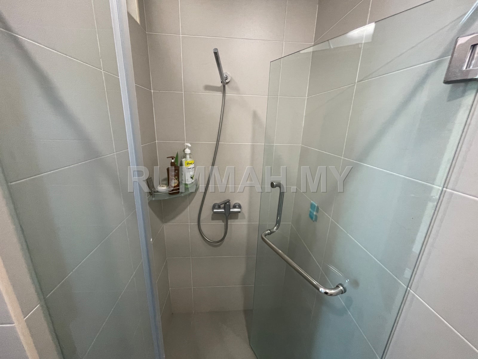 condo in Jelutong, Penang — photo 6