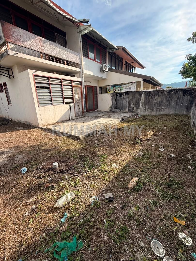 house in Sungai Nibong, Penang — photo 2