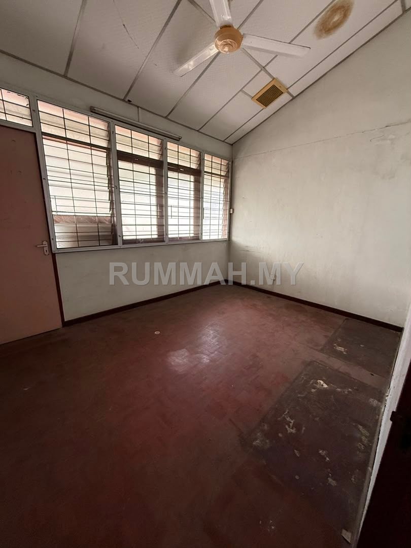 house in Sungai Nibong, Penang — photo 7