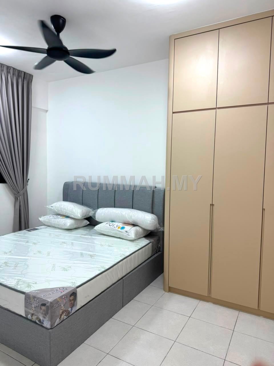 condo in Gelugor, Penang — photo 6