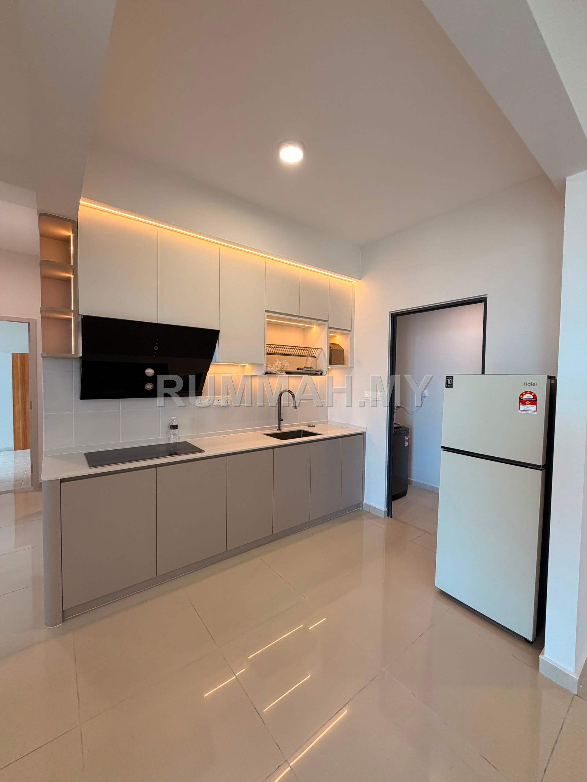 3-bedroom condo in Gelugor, Penang for rent - Ideal Venice-Themed Condo Gelugor | Perfect for USM Students / FIZ Professionals