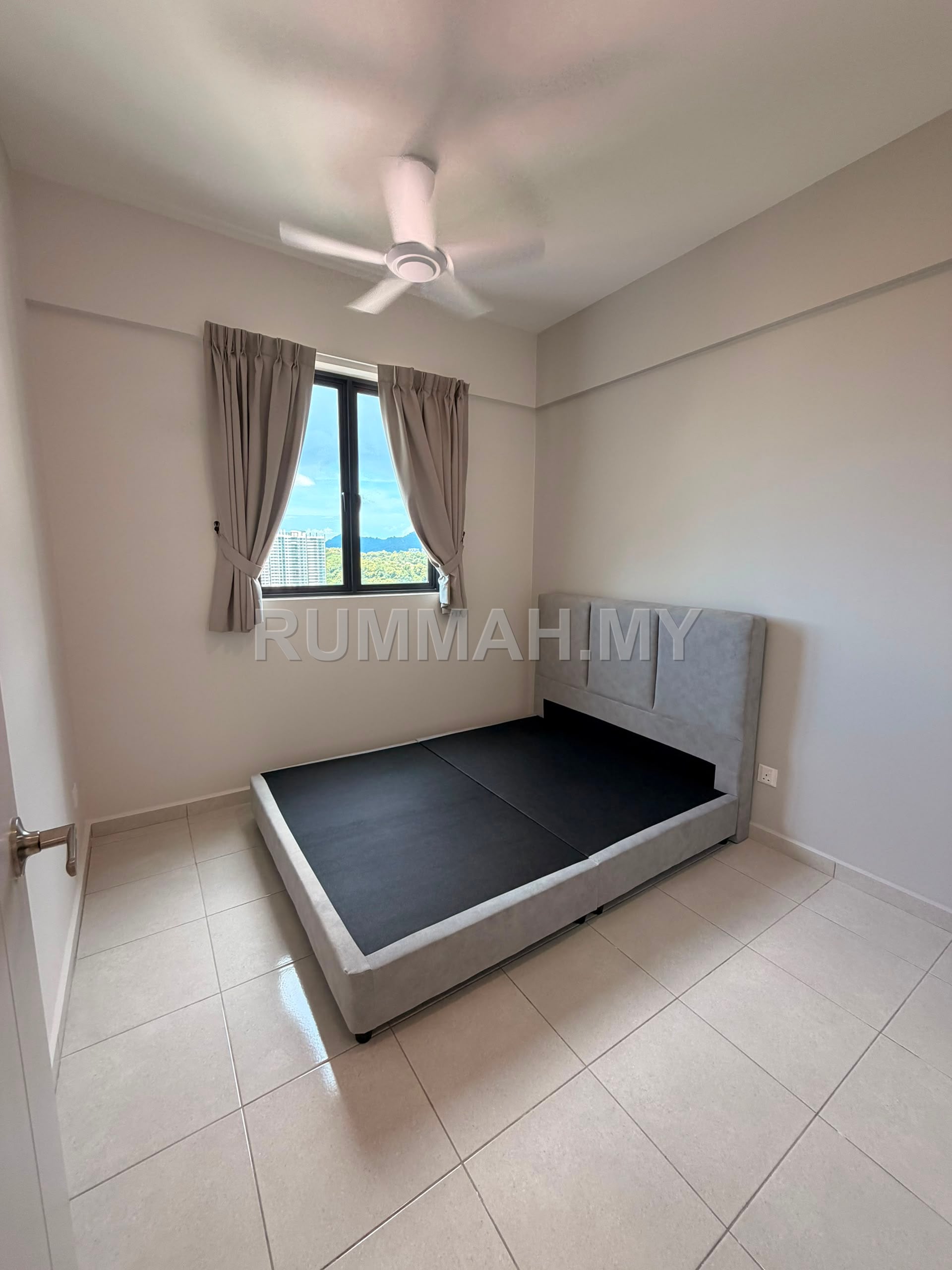 condo in Gelugor, Penang — photo 5