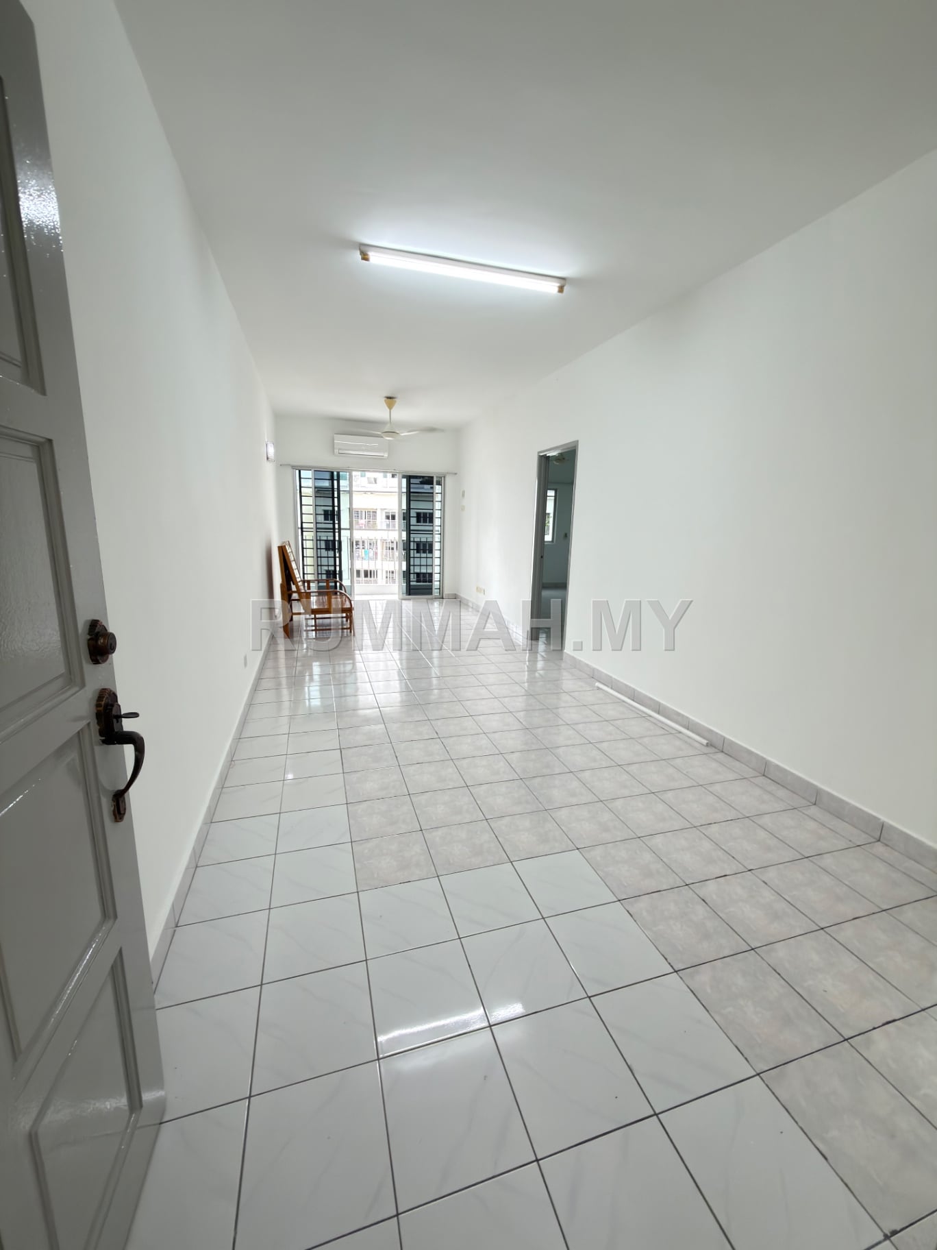 3-bedroom condo in Jelutong, Penang for sale - Seaview The ocean view Bandar Sri Pinang Kapal singh drive Jelutong