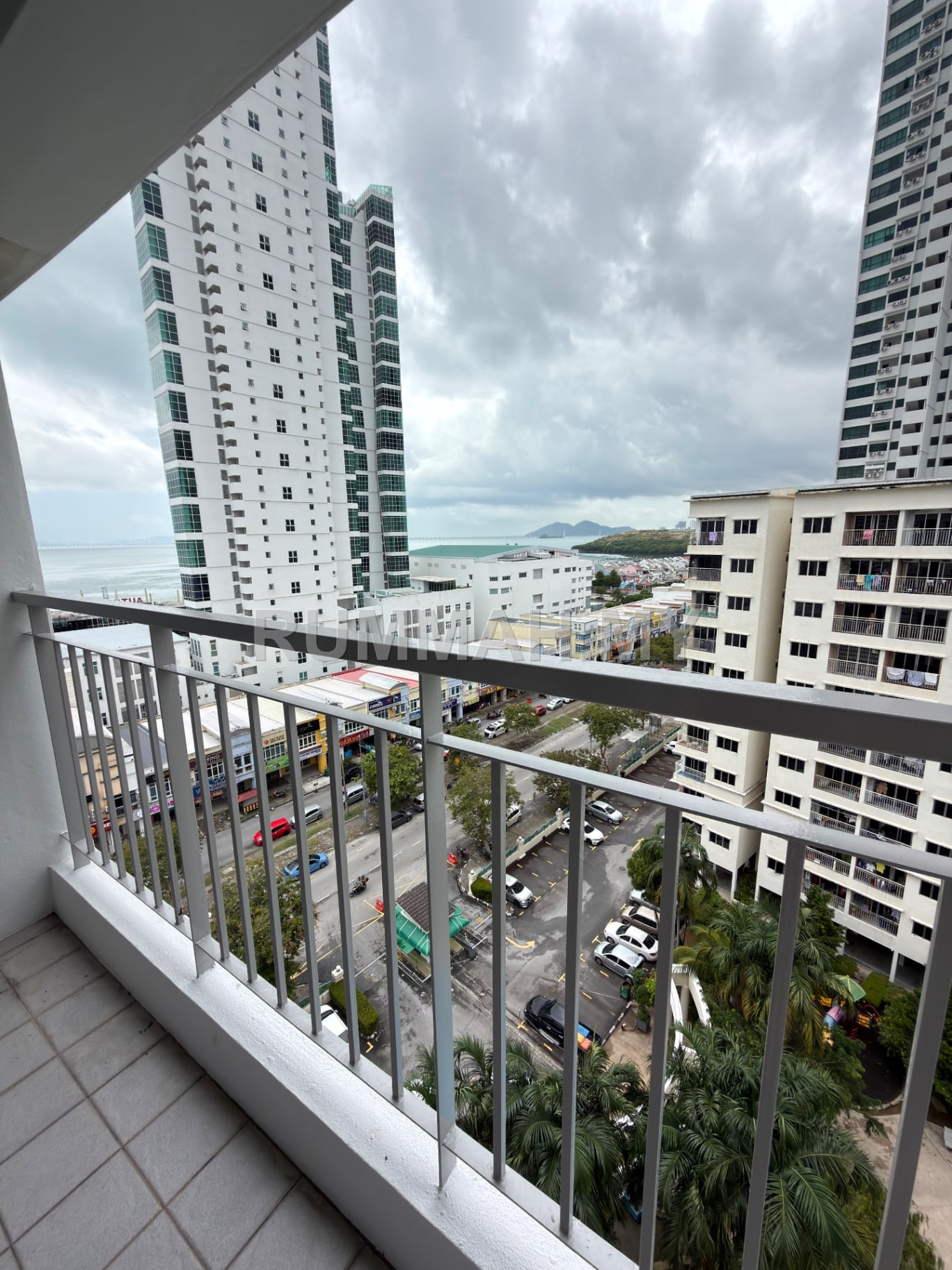 condo in Jelutong, Penang — photo 5