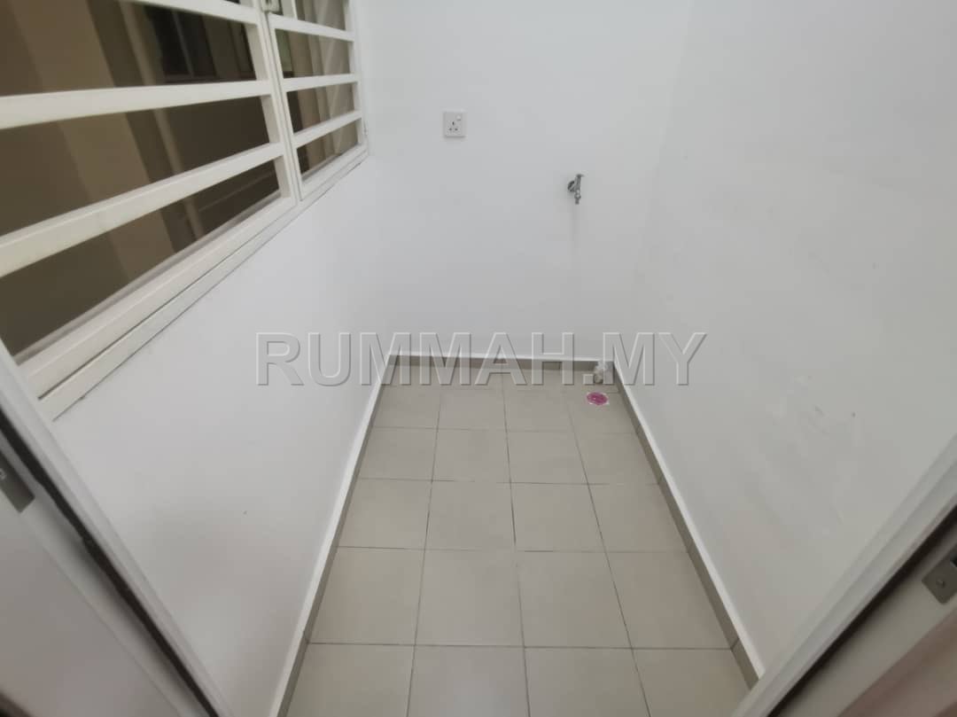 condo in Bayan Lepas, Penang — photo 4