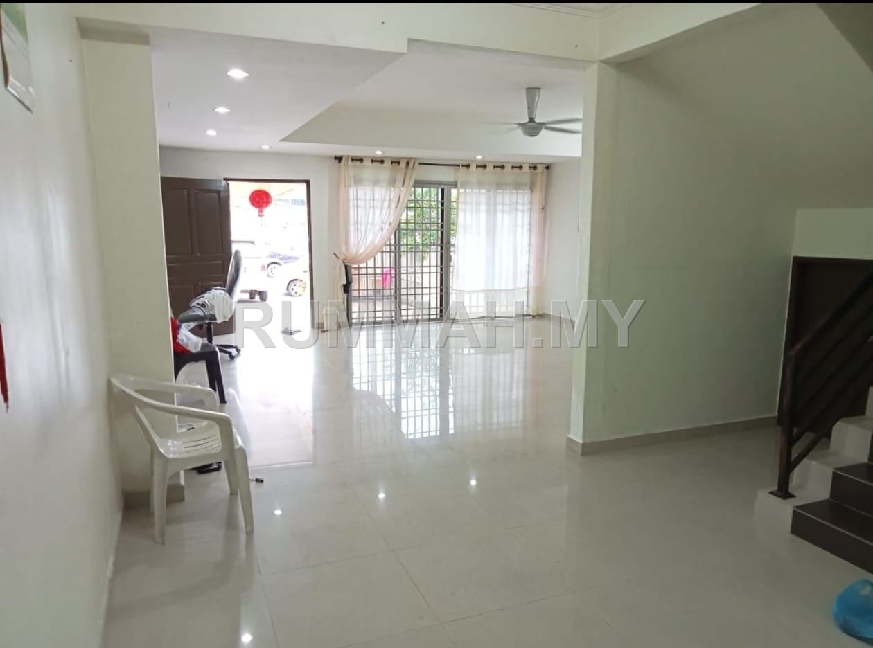 4-bedroom house in Bukit Jambul, Penang for sale - 2 Storey Terrace Lorong Relau 1 , Bukit Jambul 