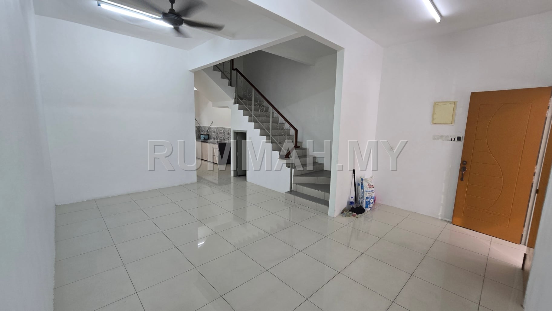5-bedroom house in Butterworth, Penang for sale - Butterworth 3 Storey House For Sale (Sungai Puyu Gated &Guarded)