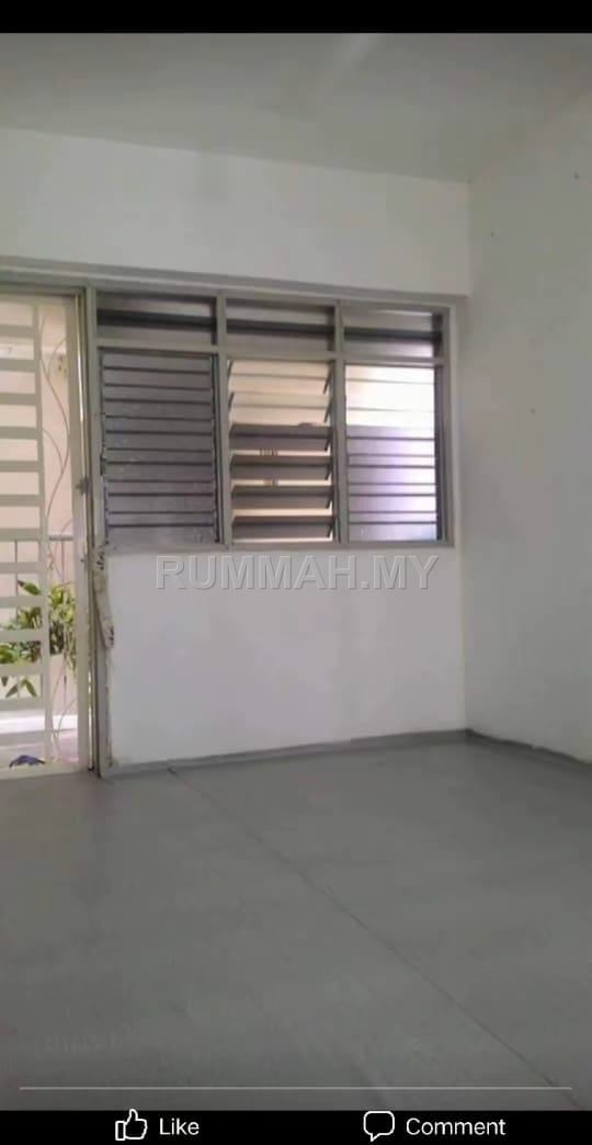 condo in Farlim, Penang — photo 4