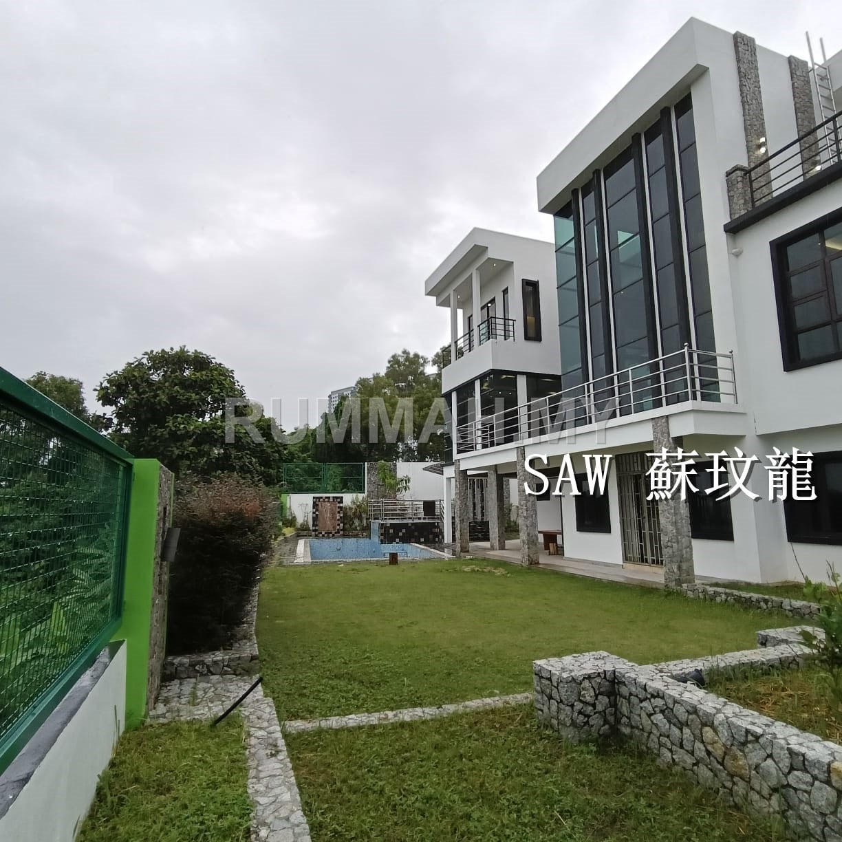 6-bedroom house in Bayan Lepas, Penang for sale - Luxury Super Bungalow, Private Pool 15000sqft