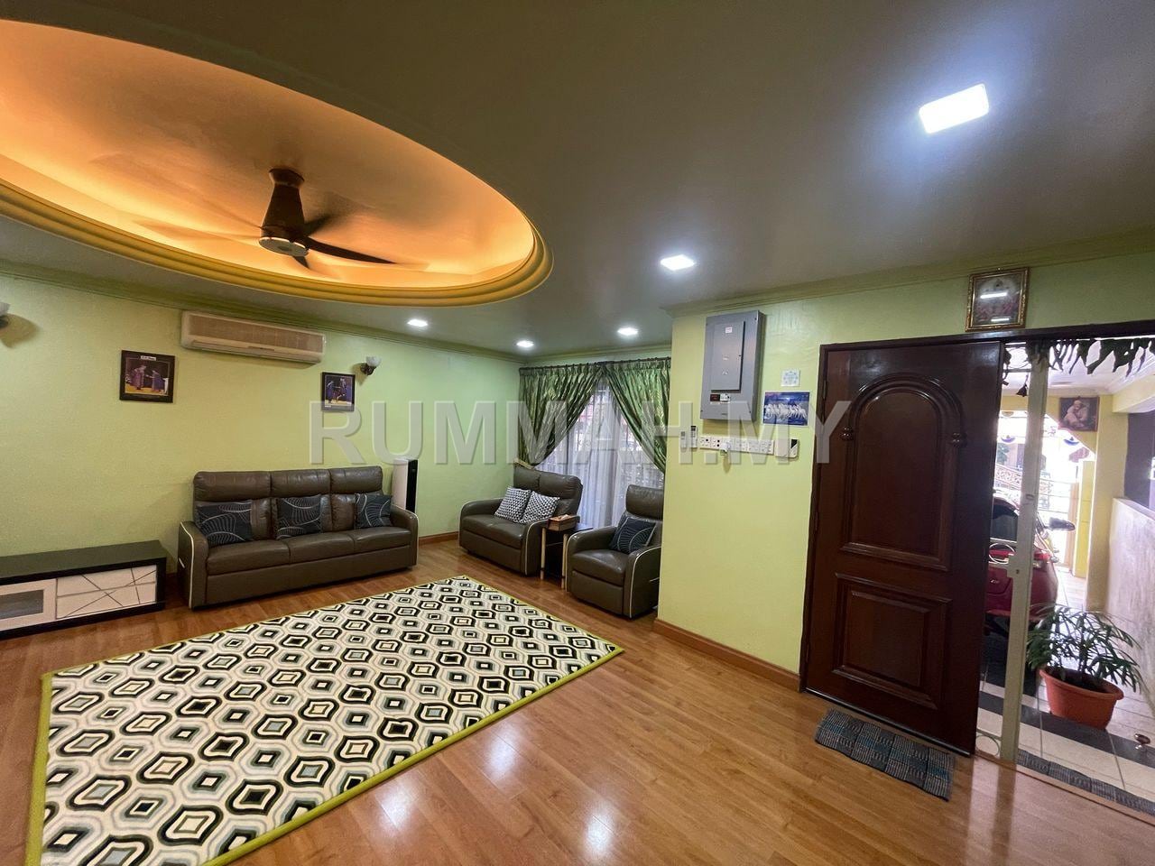 4-bedroom house in Bukit Jambul, Penang for sale - 2 Storey Terrace Lorong Rumbia , Bayan Lepas