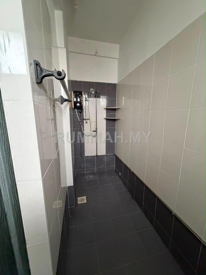 3-bedroom condo in Bukit Mertajam, Penang for rent - Condo for Rent @ Pangsapuri Sri Emas, Bukit Mertajam | Fully Furnished