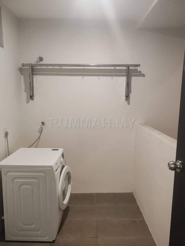 condo in Tanjung Tokong, Penang — photo 5