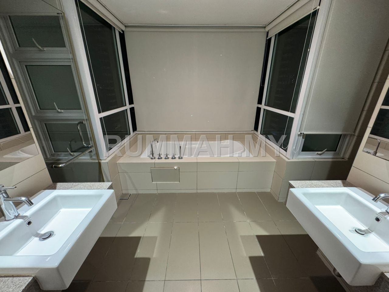 condo in Gelugor, Penang — photo 4