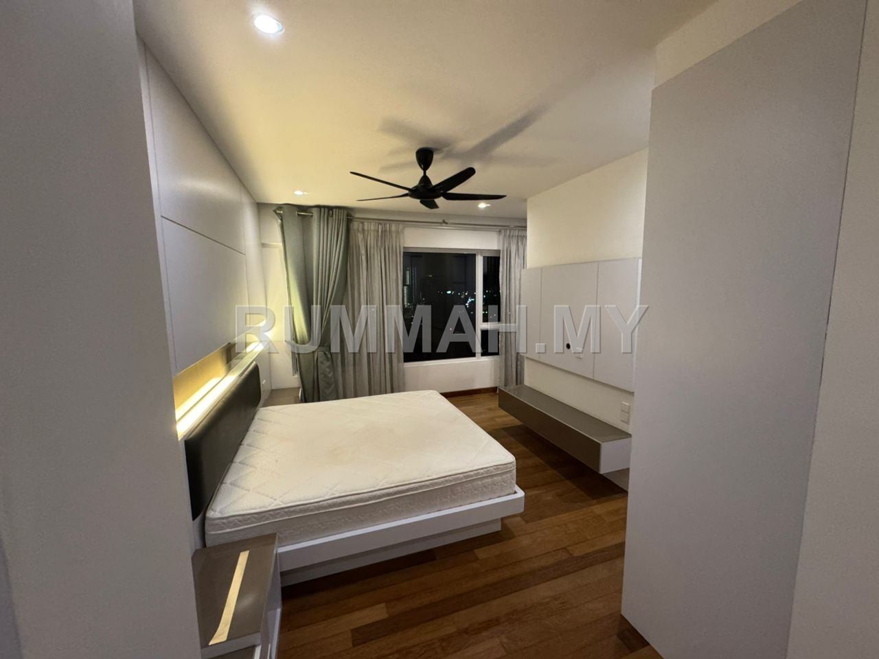 condo in Gelugor, Penang — photo 5