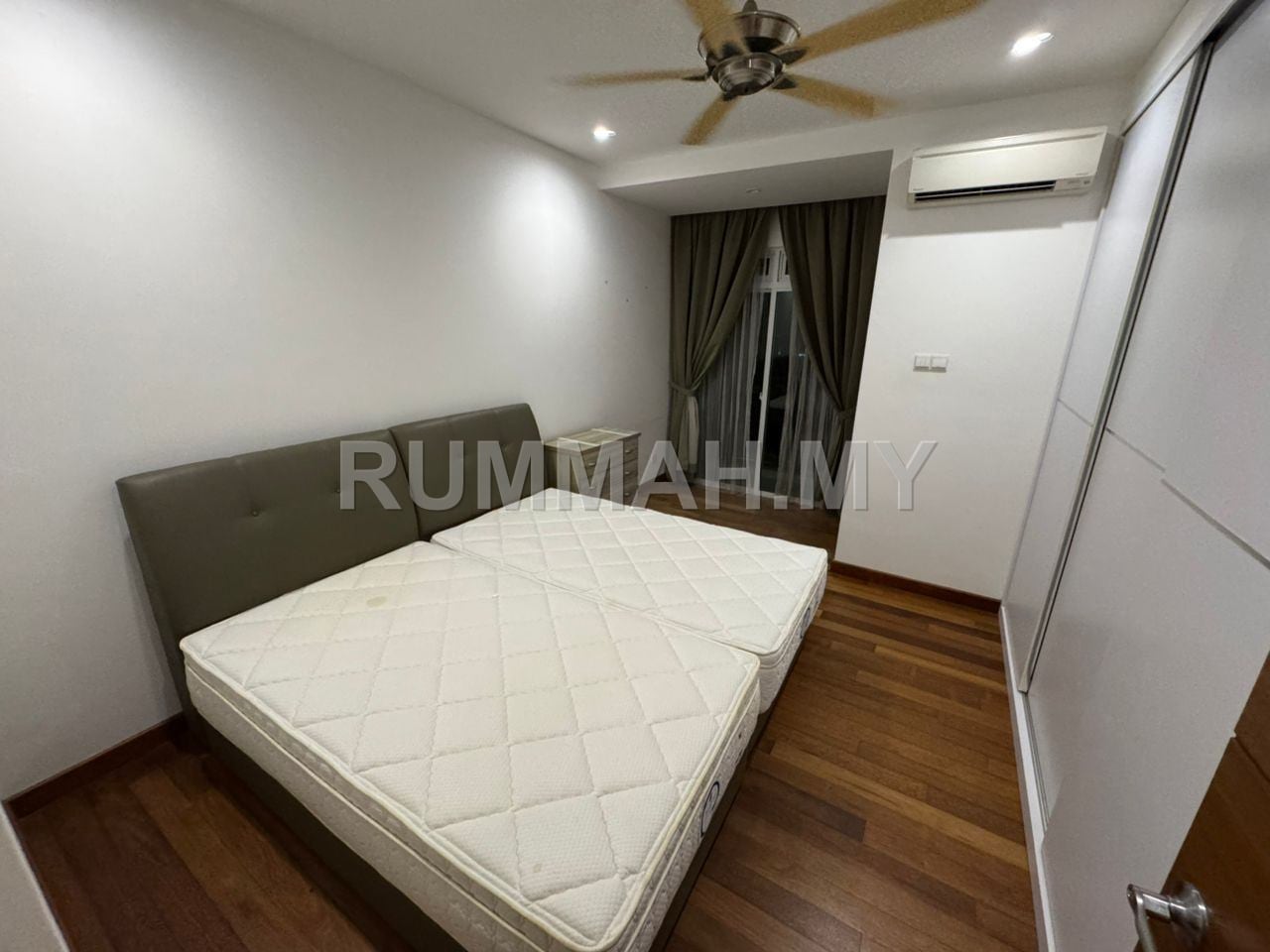 condo in Gelugor, Penang — photo 6