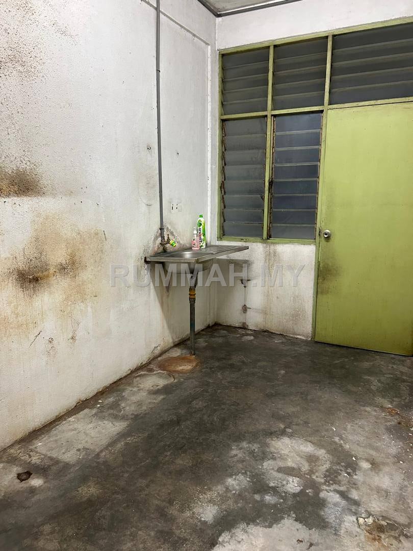 condo in Air Itam, Penang — photo 7