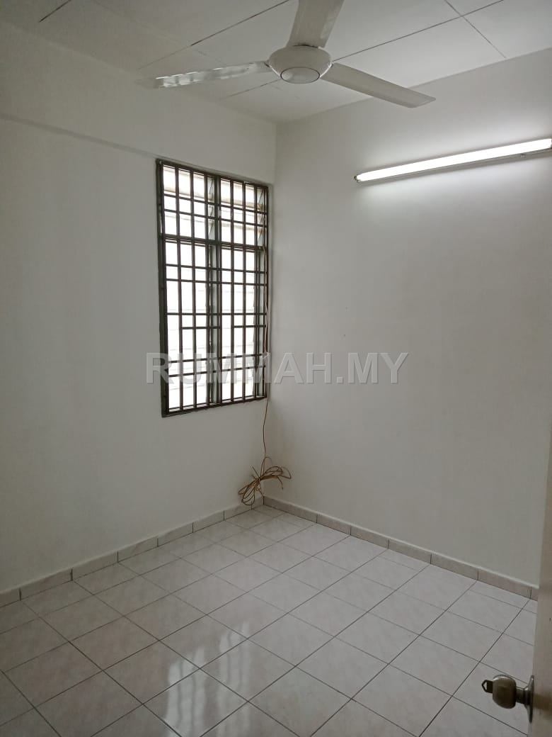 house in Bayan Baru, Penang — photo 4