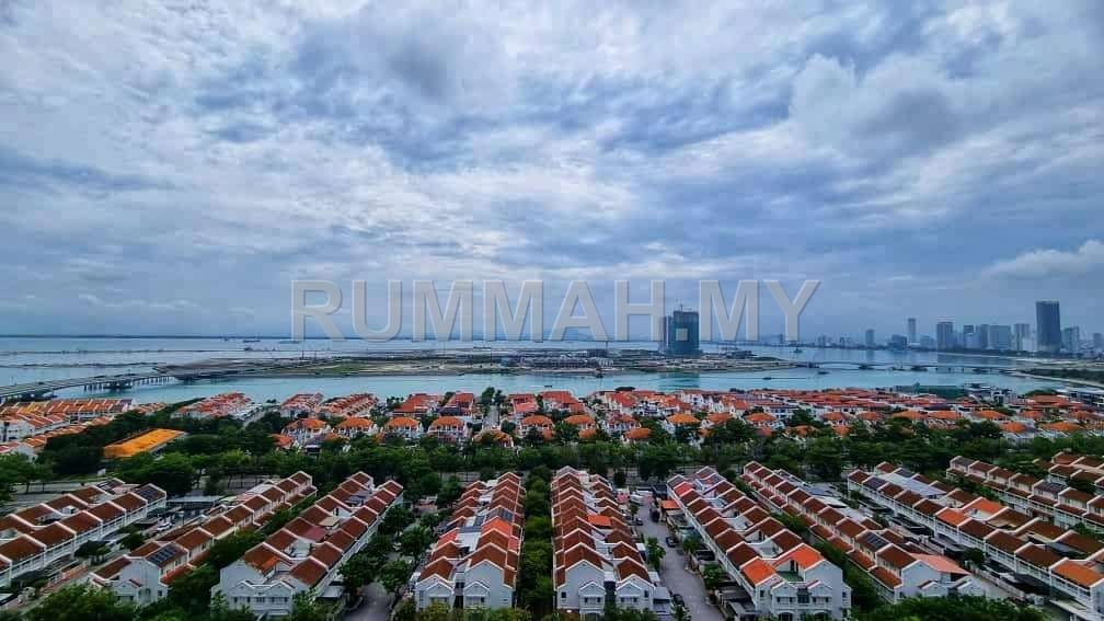 condo in Tanjung Tokong, Penang — photo 2