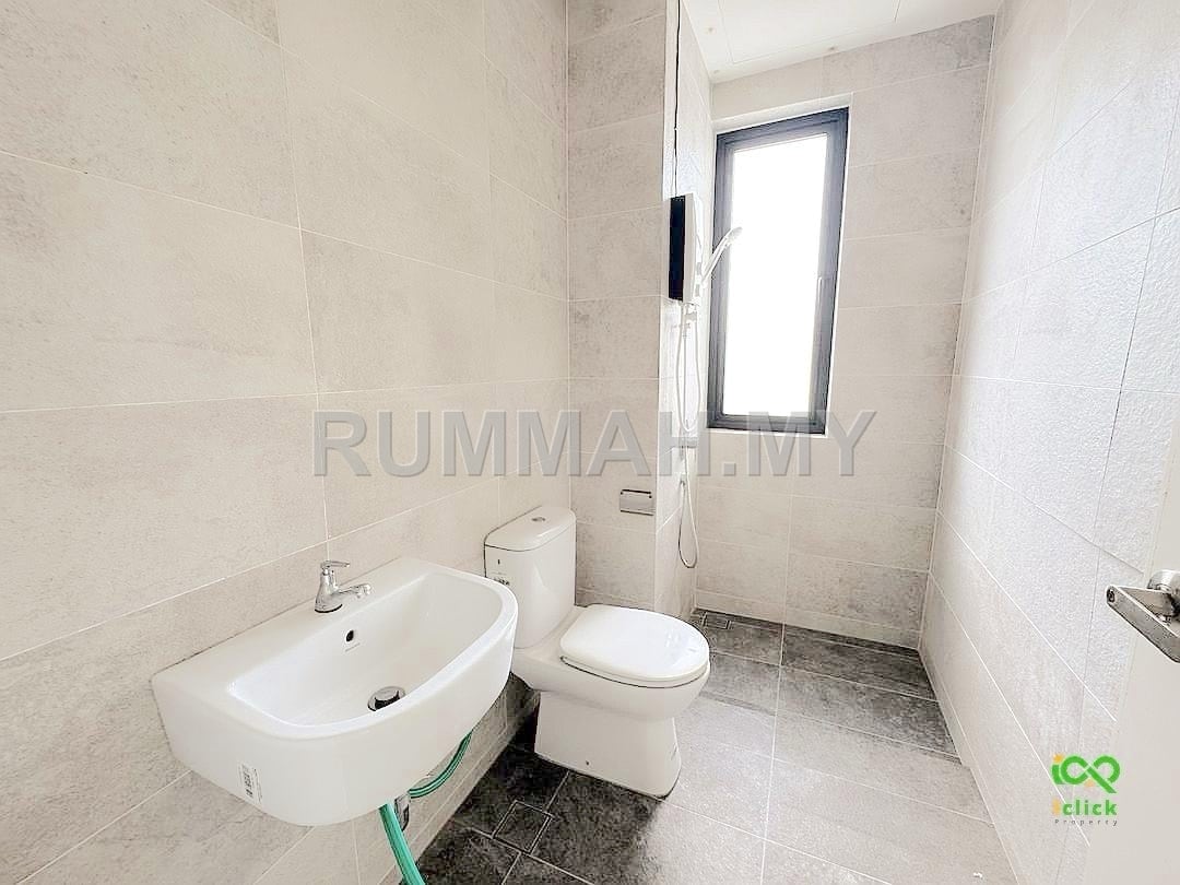 condo in Relau, Penang — photo 5