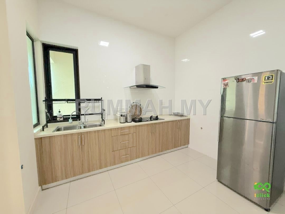 condo in Relau, Penang — photo 4