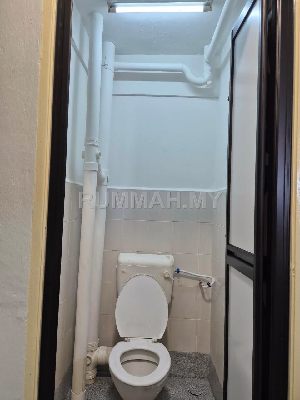 condo in Jelutong, Penang — photo 5