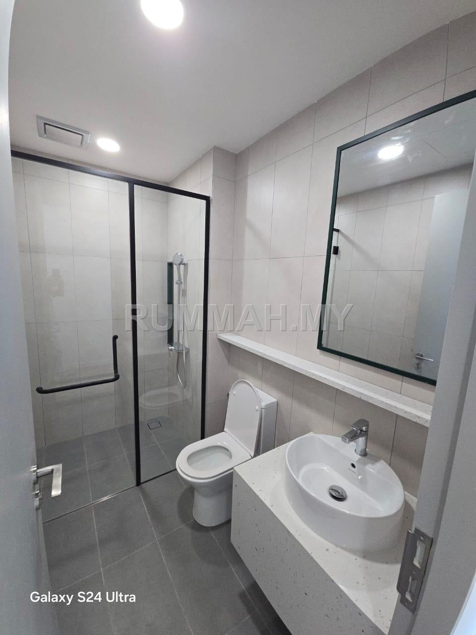 condo in Tanjung Tokong, Penang — photo 3