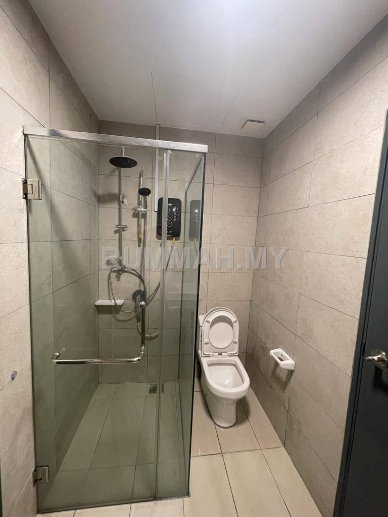 condo in Petaling Jaya, Selangor — photo 5