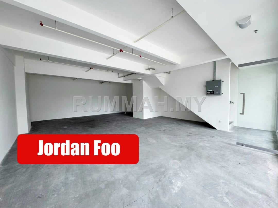 commercial in Tanjung Tokong, Penang for rent - The Meg Commercial 2 Storey Shoplot Straits Quay Tanjong Tokong 2140sf