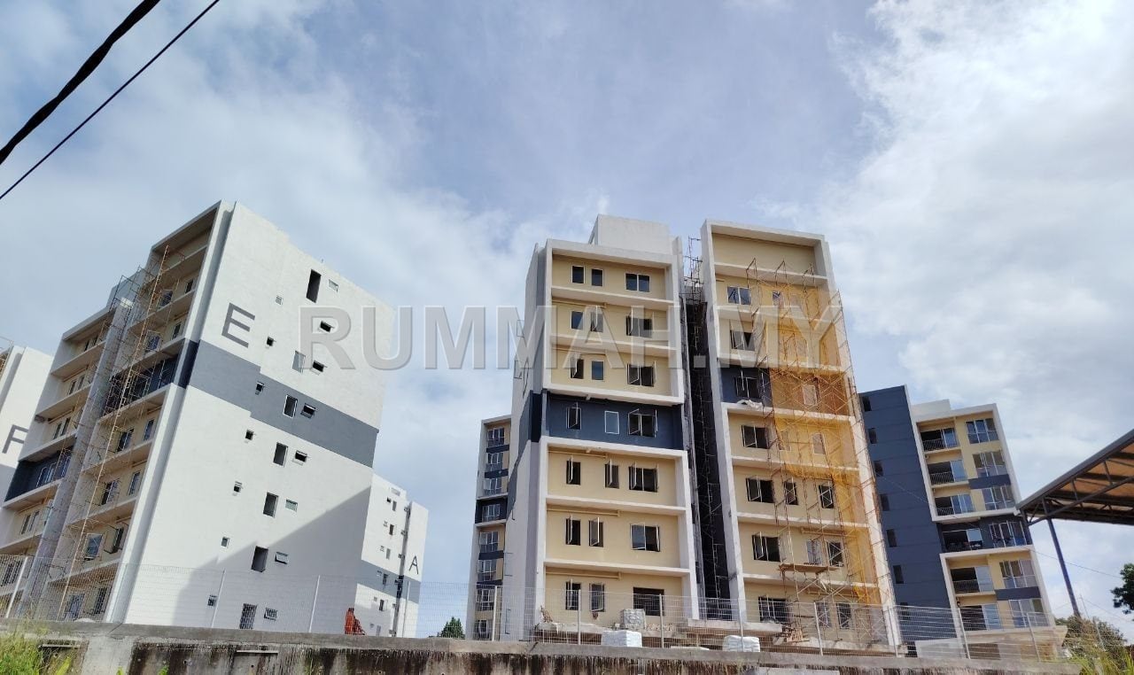 condo in Paya Jaras, Sungai Buloh, Selangor — photo 5