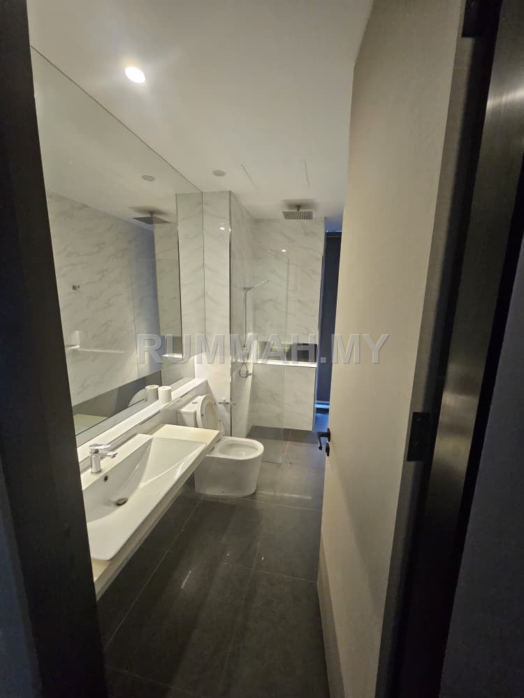 condo in Tanjung Tokong, Penang — photo 6