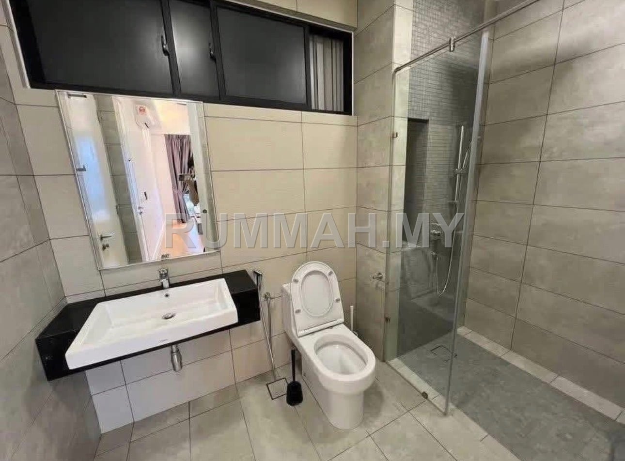condo in Kelana Jaya, Selangor — photo 5