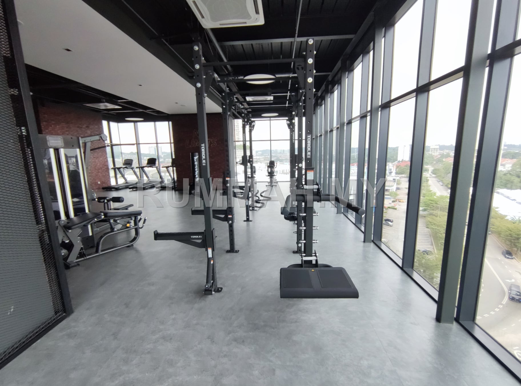 condo in Seri Kembangan, Selangor — photo 7