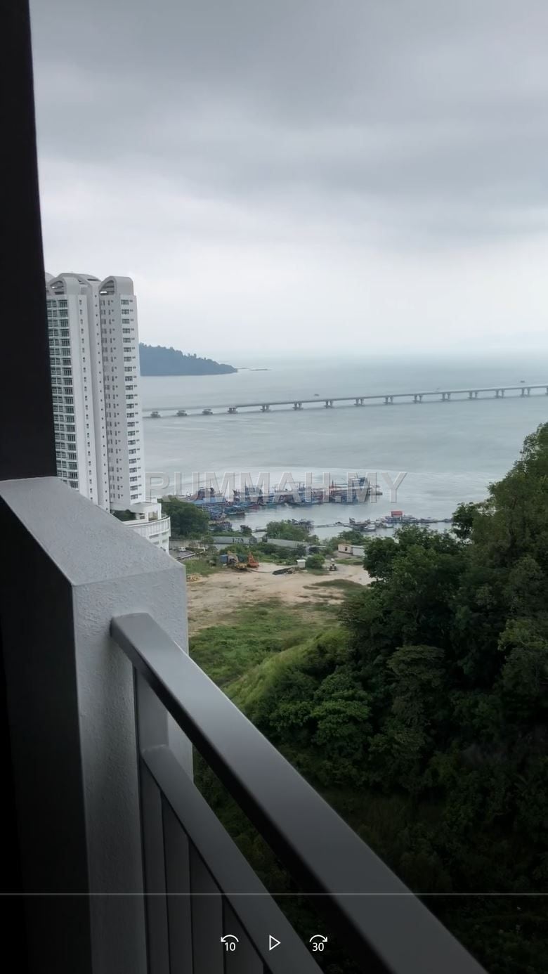 condo in Batu Maung, Penang — photo 5