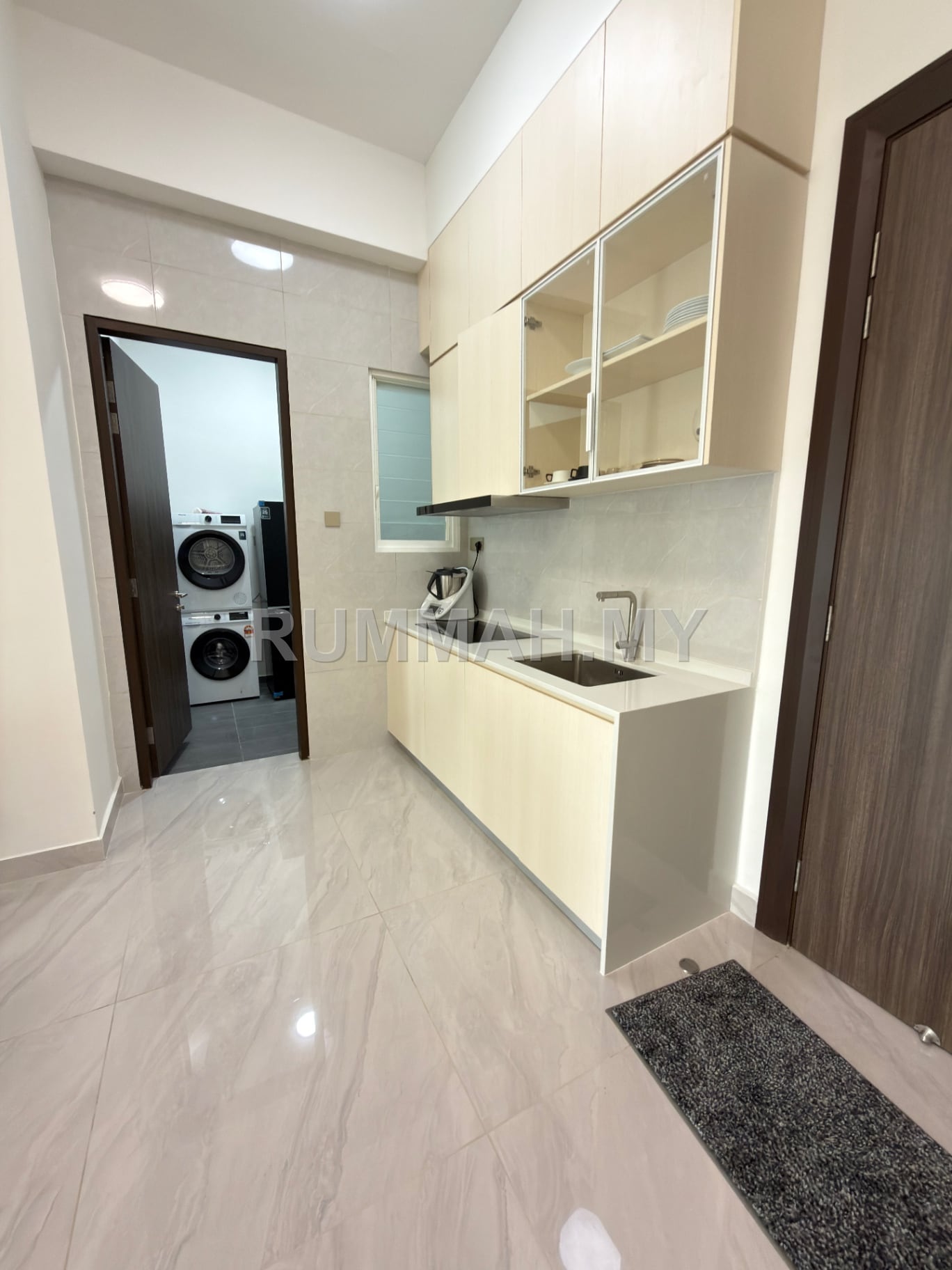 condo in Pulau Tikus, Penang — photo 2