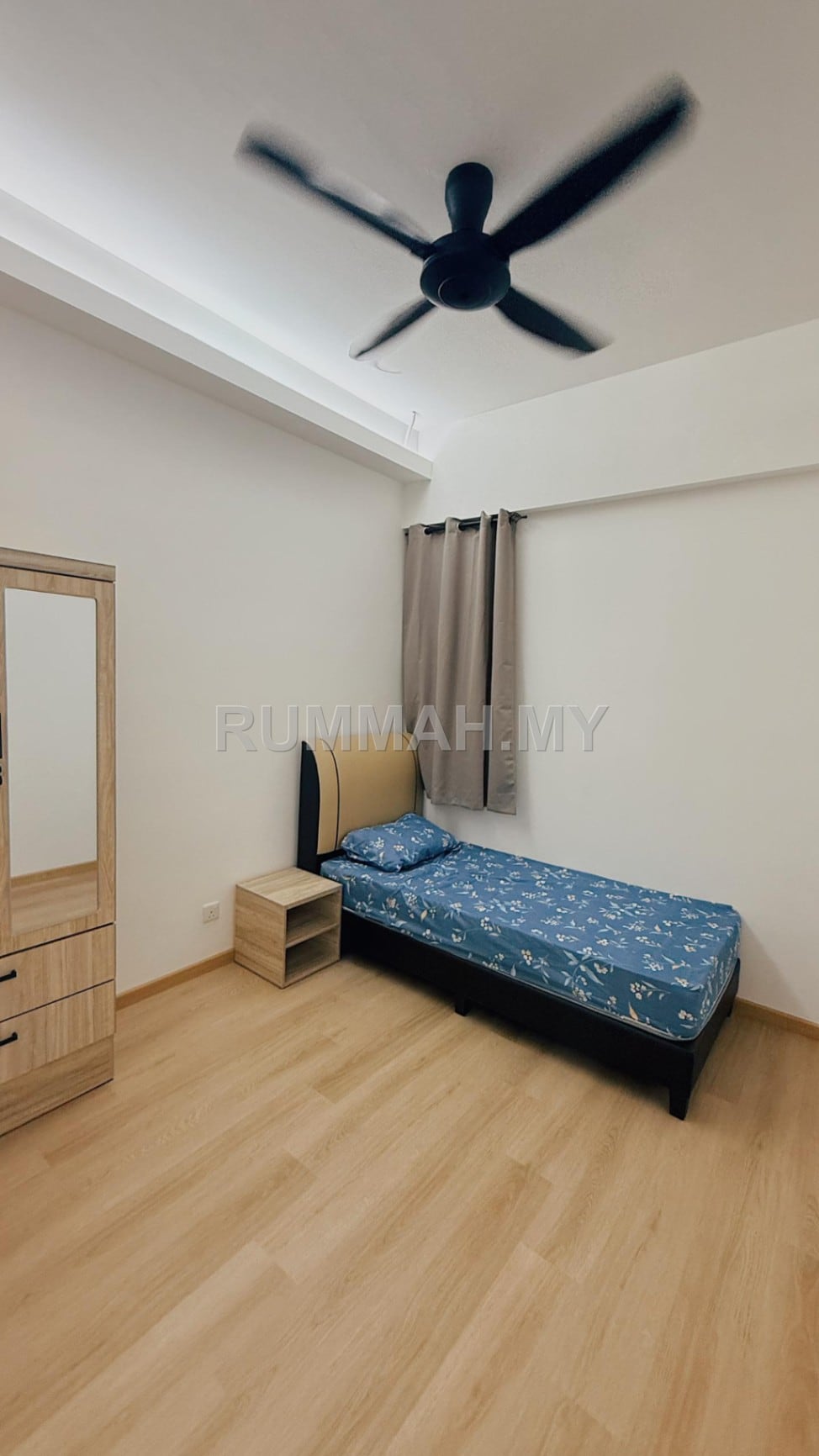 condo in Gelugor, Penang — photo 6