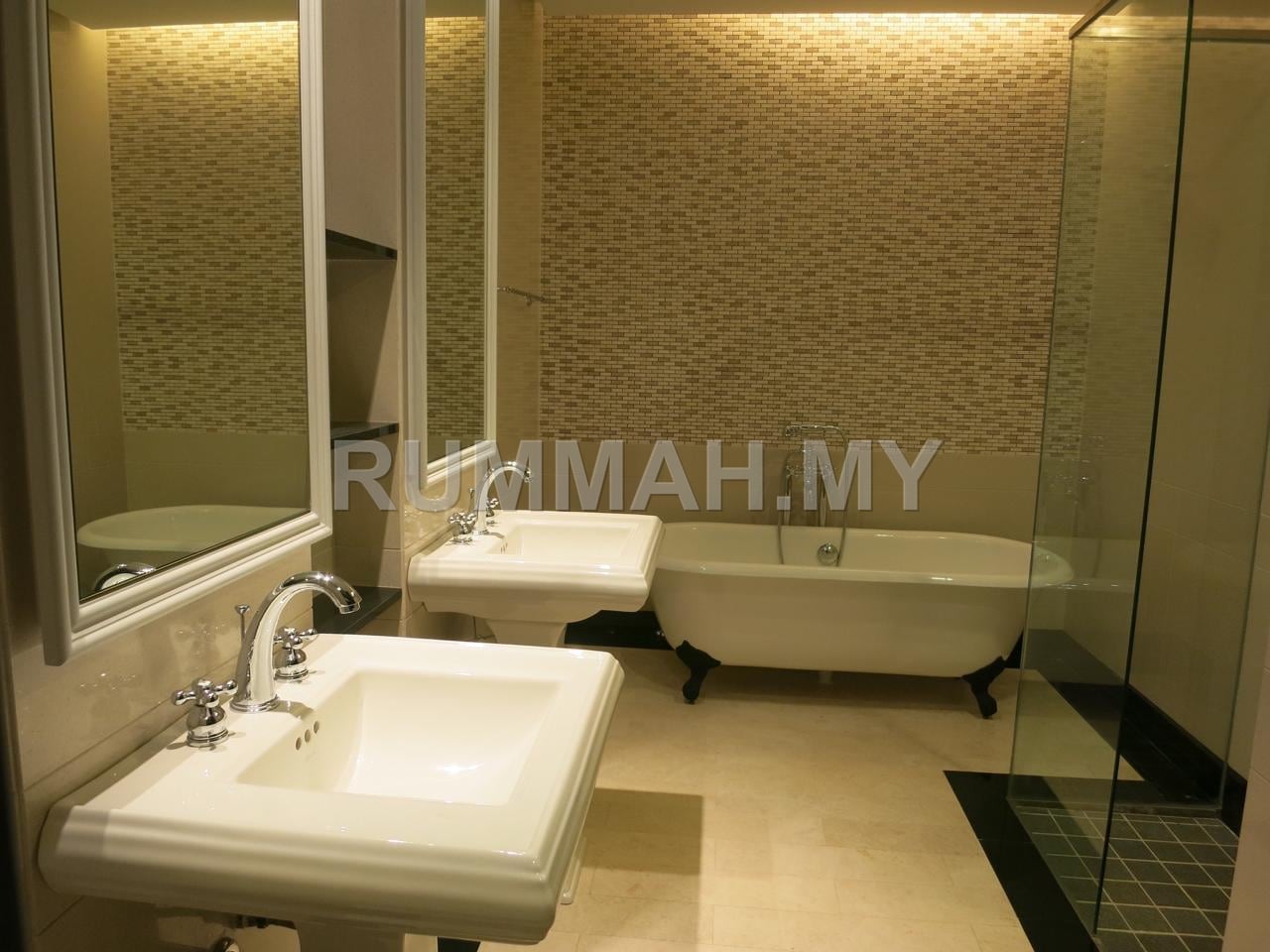 condo in Tanjung Tokong, Penang — photo 4