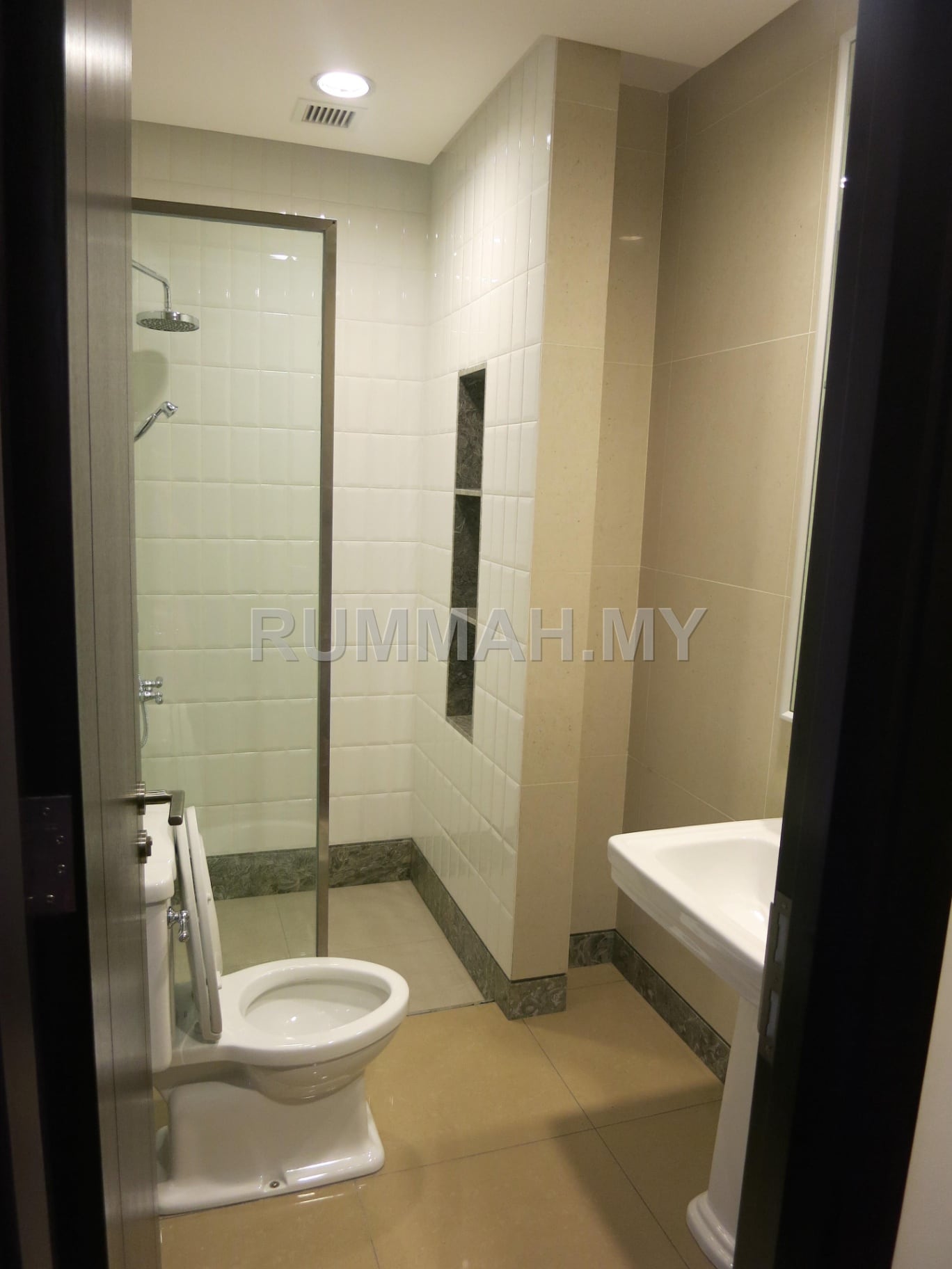 condo in Tanjung Tokong, Penang — photo 7