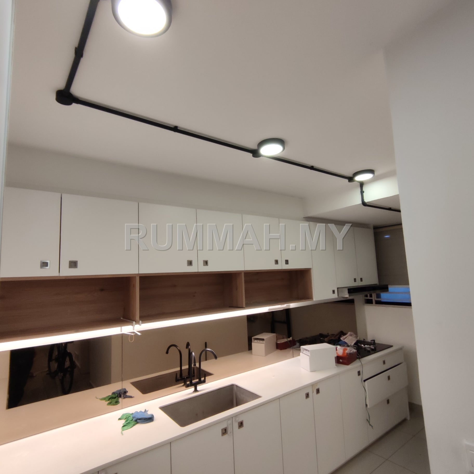 condo in Taman Mas Puchong, Selangor — photo 2