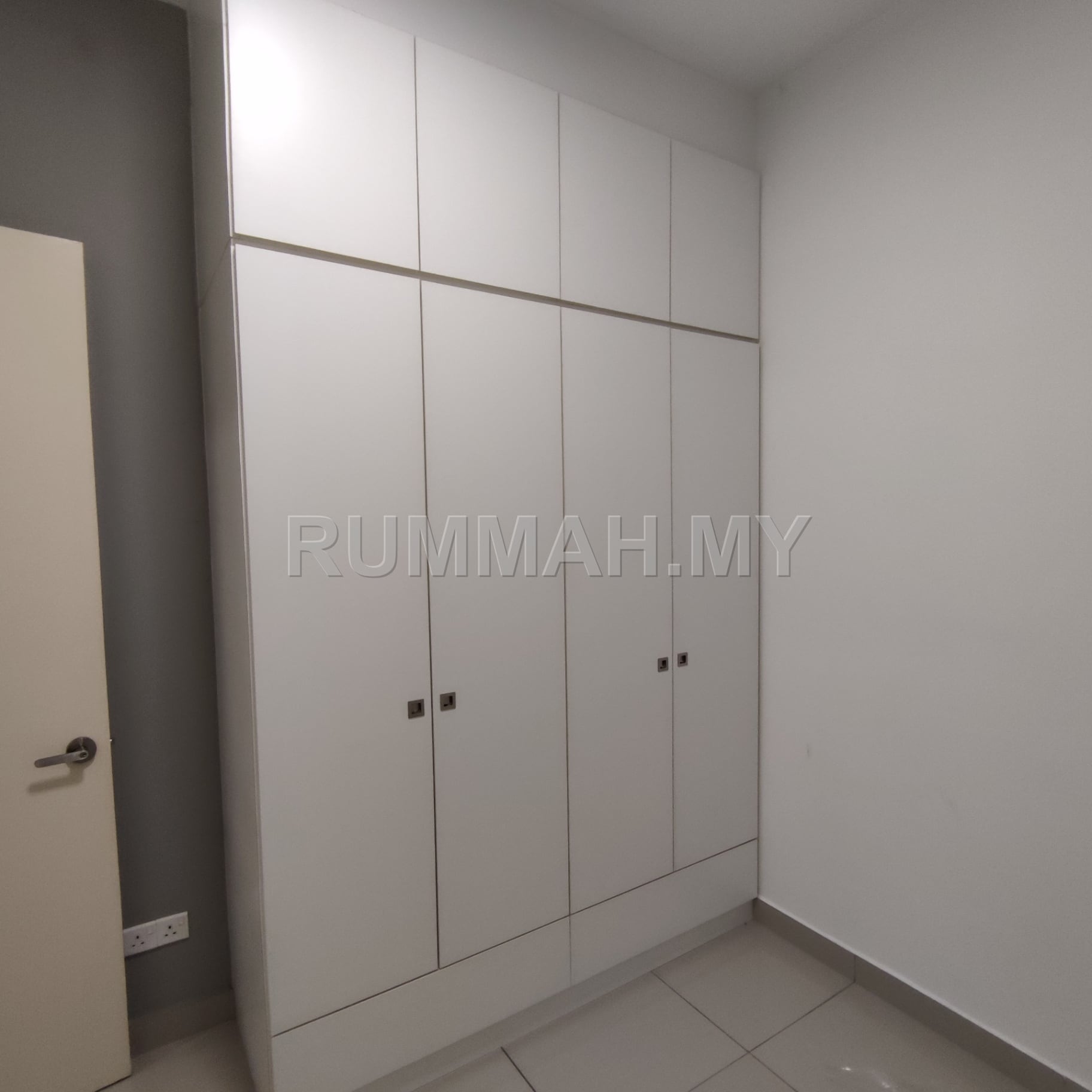 condo in Taman Mas Puchong, Selangor — photo 7