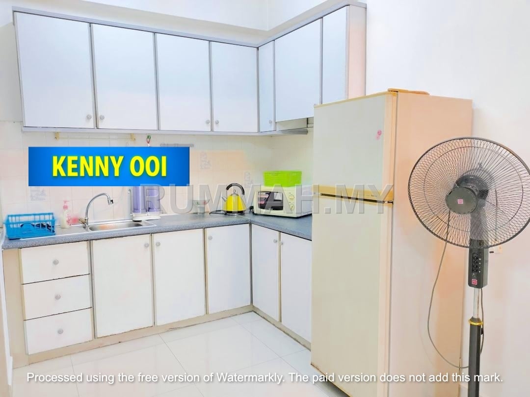 condo in Gelugor, Penang — photo 7