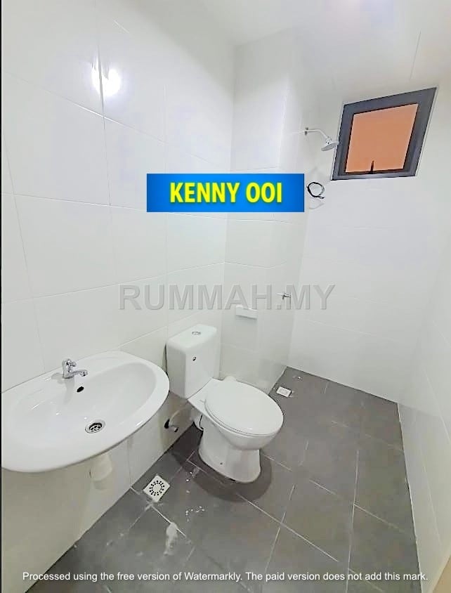 condo in Sungai Ara, Penang — photo 4