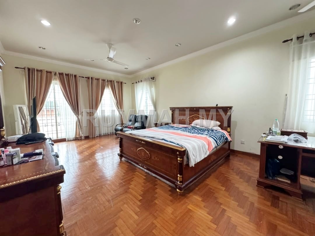 house in Gelugor, Penang — photo 5