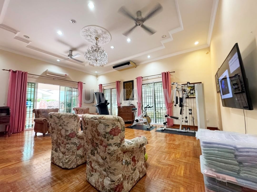 house in Gelugor, Penang — photo 7