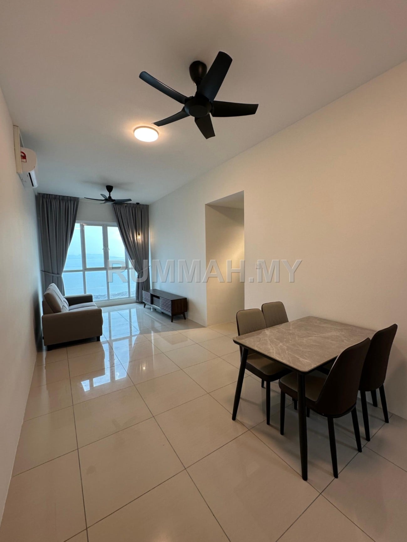 3-bedroom condo in Gelugor, Penang for sale - The Zen  for sale - Seaview unit - 2 carpark