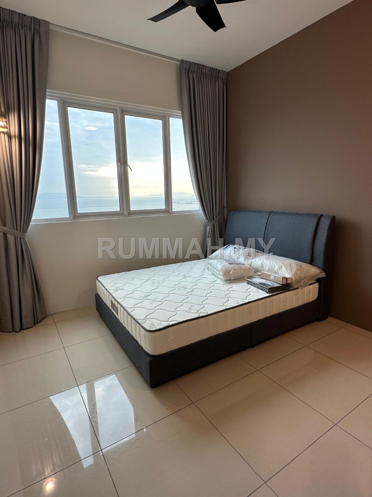 condo in Gelugor, Penang — photo 4