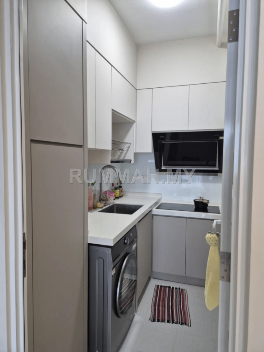 condo in Gelugor, Penang — photo 5