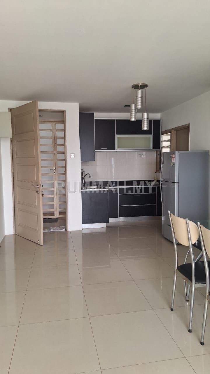 3-bedroom condo in George Town, Penang for sale - Condo for Sale @ Birch Plaza, George Town | Freehold