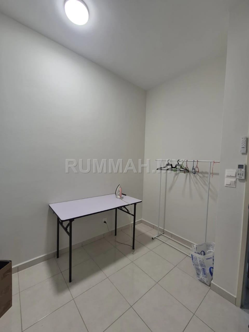 condo in Gelugor, Penang — photo 7